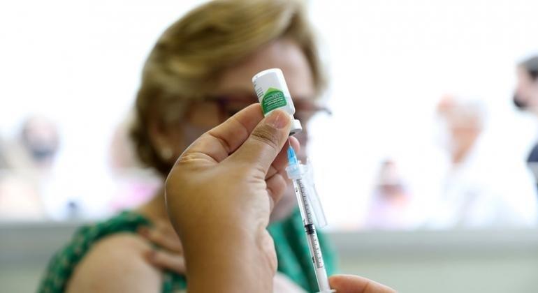 Prefeitura de BH amplia oferta da vacina contra a gripe neste sábado (24) com oito pontos de atendimento
