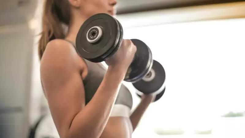 5 aplicativos para transformar seus treinos na academia, em casa ou ao ar livre