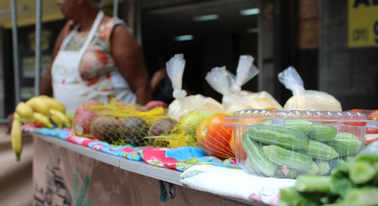 Prefeitura de BH abre 360 novas vagas para feiras de Segurança Alimentar