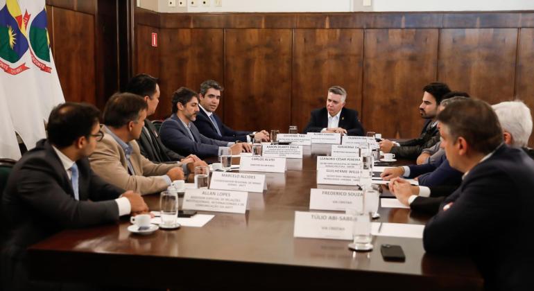 Prefeito Álvaro Damião discute obras de melhoria no Novo Anel com ANTT e Via Cristais