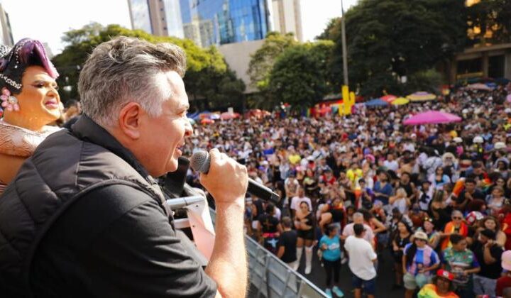 Prefeitura de BH participa da 26ª Parada do Orgulho LGBTQIA+ e reforça compromisso com a inclusão