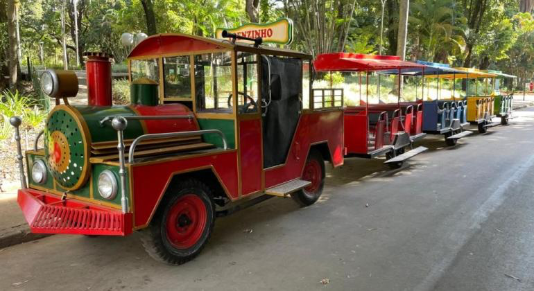 Parque Municipal Moderniza e Reforma Trenzinho para Visitantes