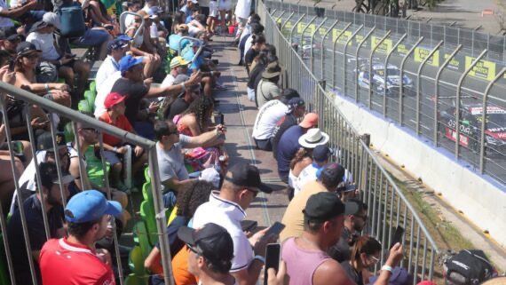 Corrida da Stock Car no Mineirão: Público em BH reage ao evento