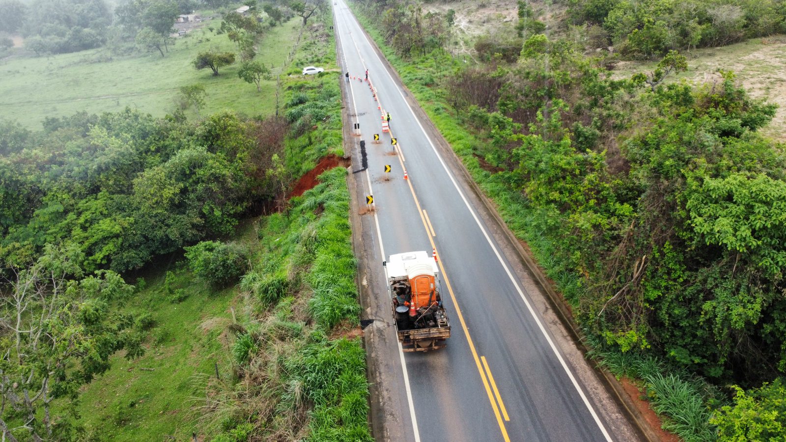 O Departamento de Estradas de Rodagem estima que o tráfego na MG-190, no Alto Paranaíba, será liberado em aproximadamente 60 dias