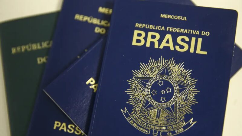 Aumento da taxa de emissão de passaporte: Governo Federal estuda possibilidade